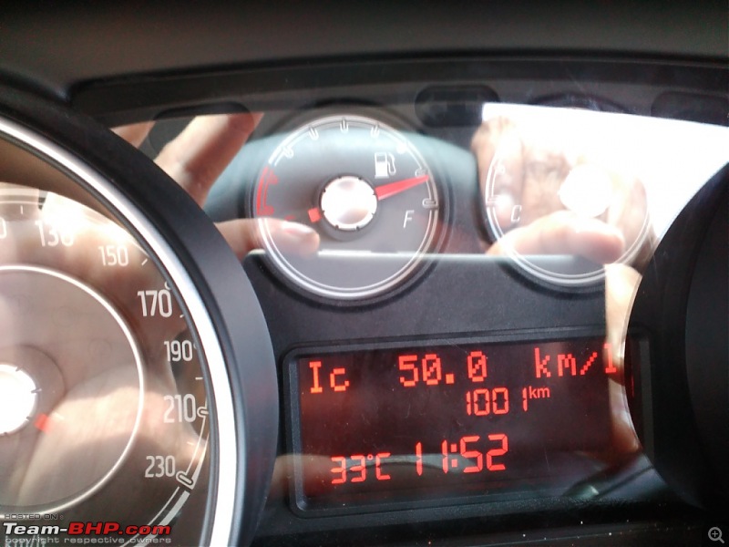 My 2014 Grey Fiat Linea 1.3L MJD-1000km.jpg