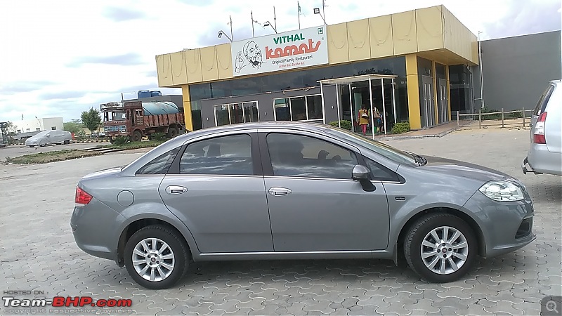 My 2014 Grey Fiat Linea 1.3L MJD-lunch.jpg