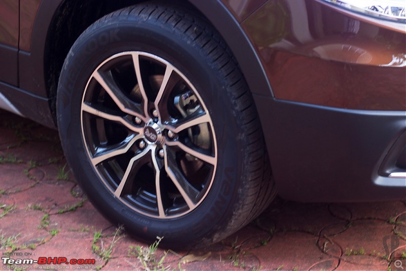 My Brown Little Hippo: Maruti S-Cross DDiS 200 Alpha-alloys.jpg