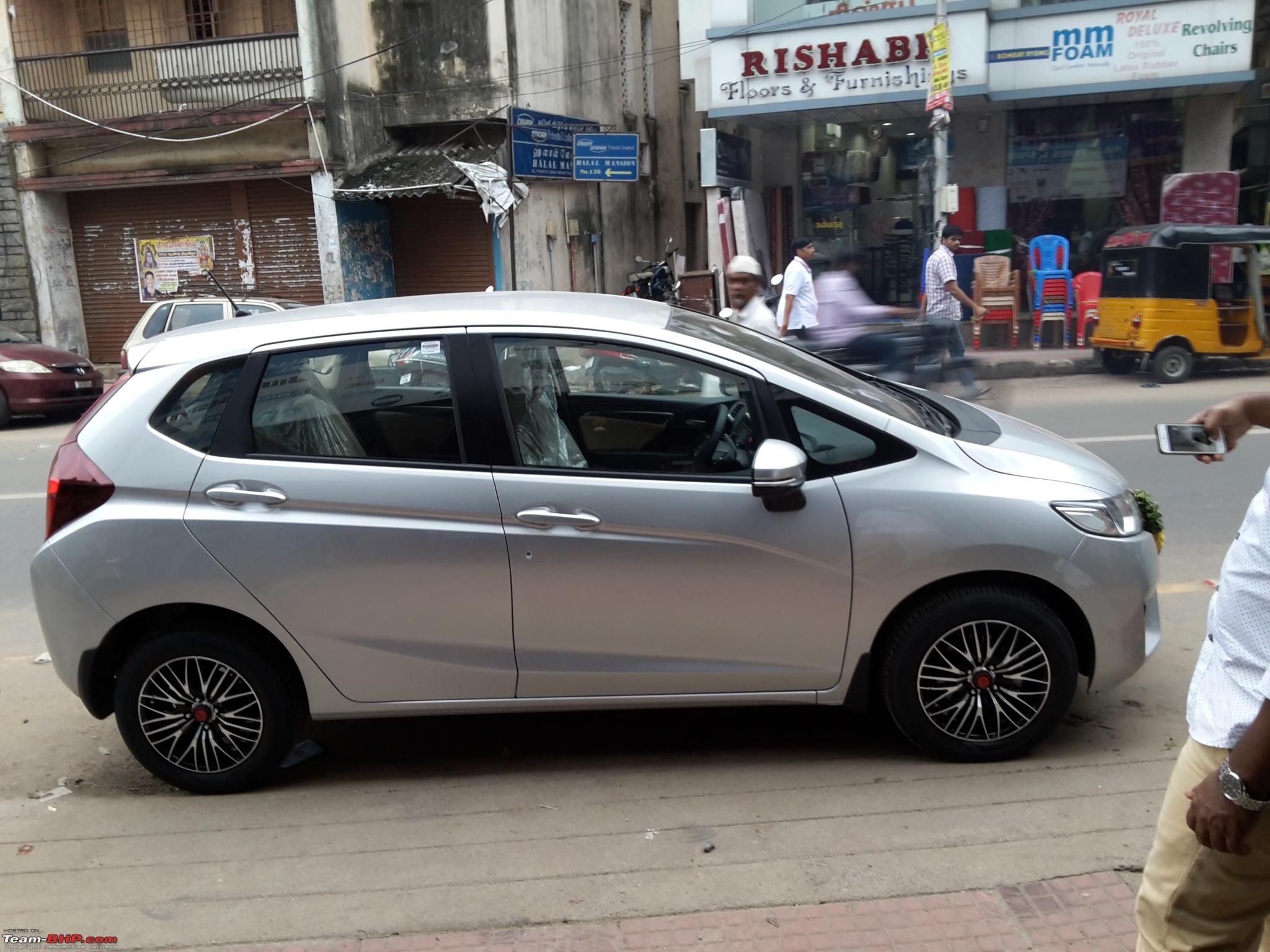 honda jazz side beading