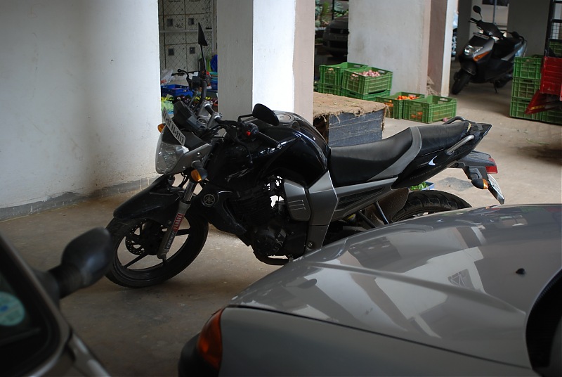 Ford Ikon 1.6 Nxt ZXI - 6 years, 72,000 kms-yamaha.jpg