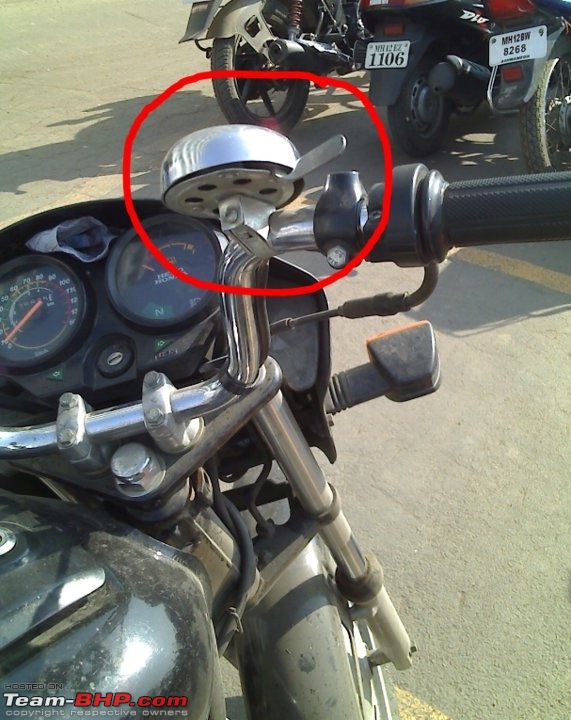 Pics of weird & wacky mod jobs in India!-bike_01.jpg
