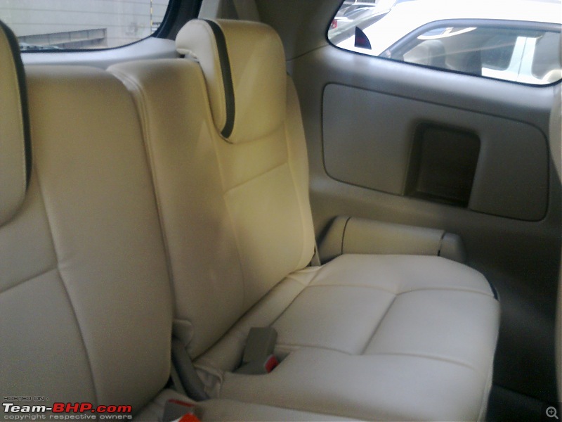 Ovion Art Leather Seats for my Innova-08022011126.jpg