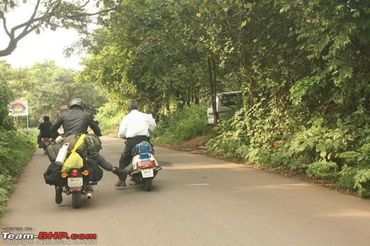 RE Classic Chrome 500 (12,500kms Done):The "Maroon Marauder" THUMP's home!!-image290062325.jpg