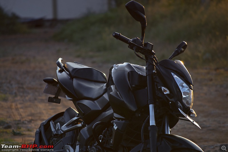 My Black Pulsar 200NS-diwali_0414.jpg