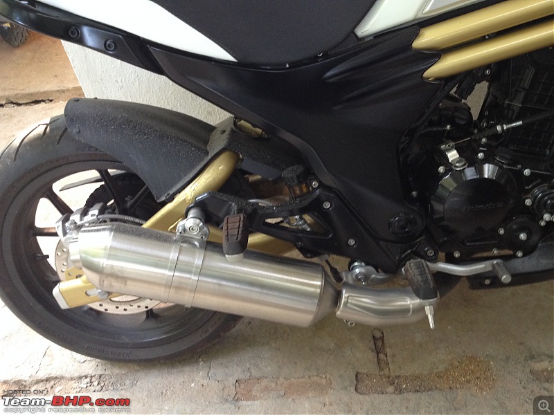 Review: My Mahindra Mojo!-exhaust.jpg