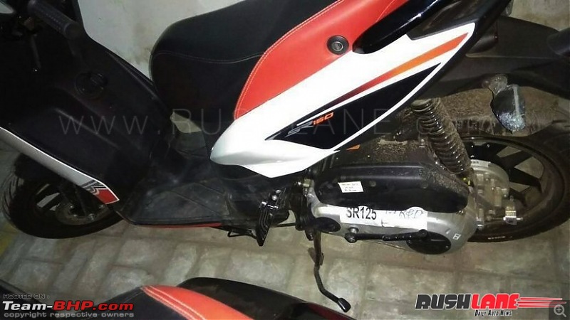 Rumour: Aprilia to add more scooters in the SR range. SR 125 spotted with ARAI stickers-apriliasr125india1.jpg