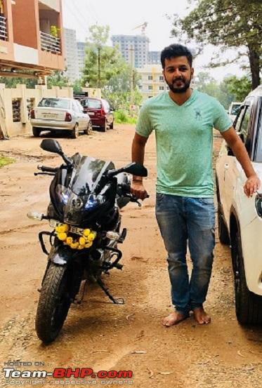 Bajaj Collection - A thrilling ride serves as a calming therapy to the  rider. Pulsar 150 TD😘 Photo credit: somudramukherjee | Facebook