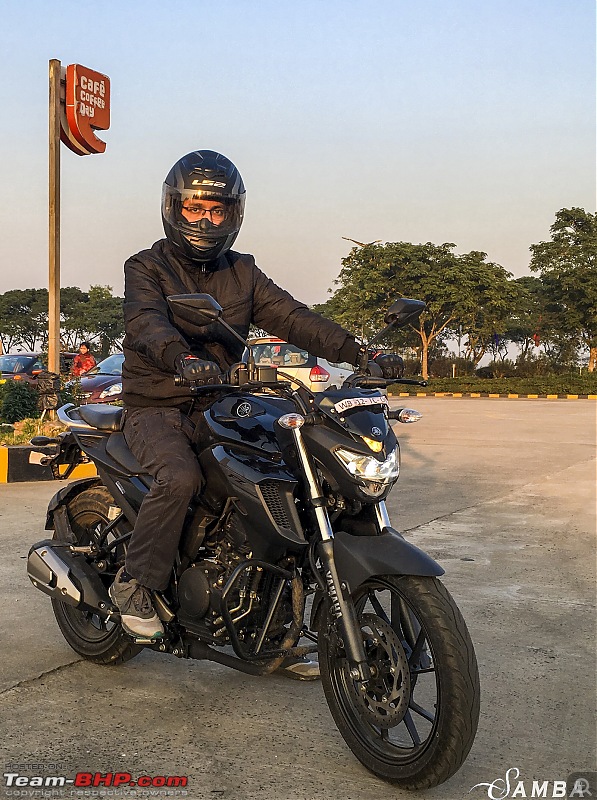 best helmet for fz25