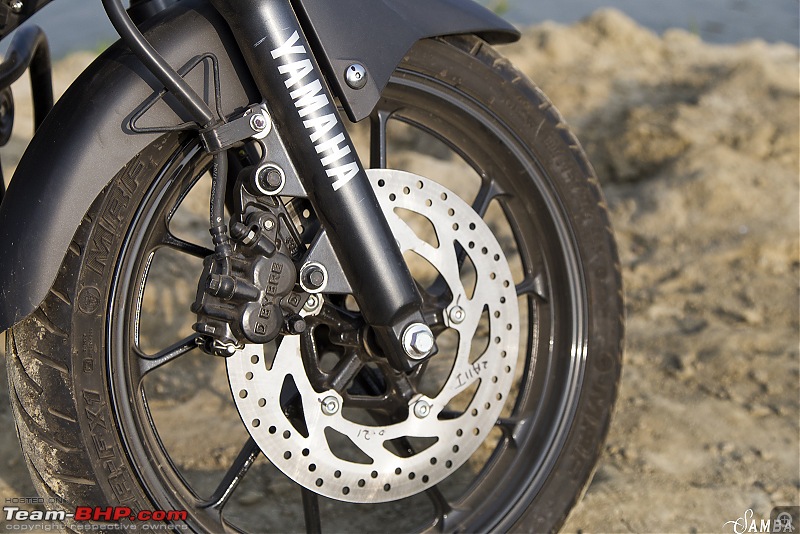 Yamaha FZ25 : An Owner's Point of View-disc-1.jpg