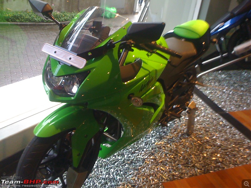 2010 Kawasaki Ninja 250R. EDIT - Launched at Rs. 2.7L Ex Showroom-img_0131.jpg