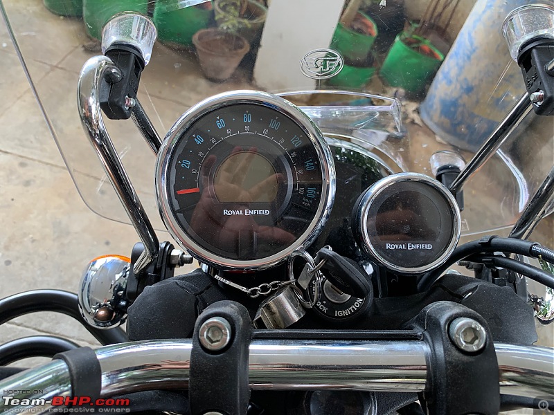 Royal Enfield Meteor 350 Review : 'Meteor'itic rise of a traveller-instrument-cluster.jpeg