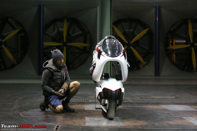 White Motorcycle unveils its WMC250EV; aims to breach the 400 km/h speed record-51266528615_37ef700c39_c.jpg