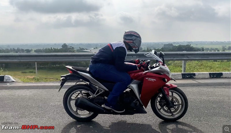 Honda CBR 250R : Answers to some commonly asked questions-img_4300_1.jpg