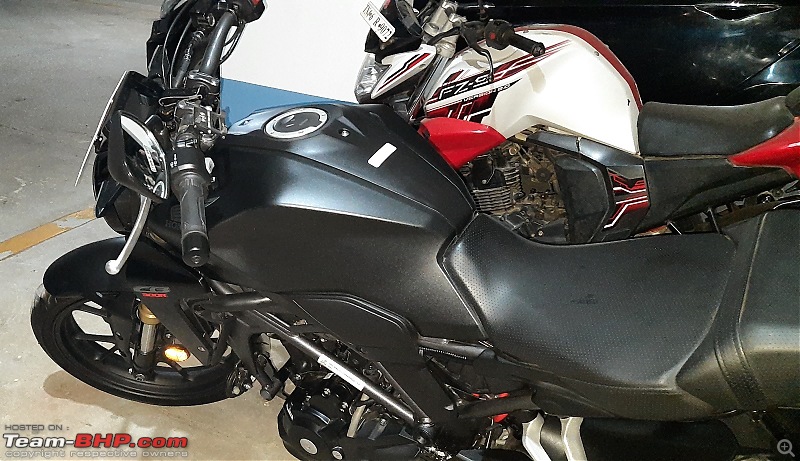 2022 Honda CB300R Review-20220501_190354.jpg