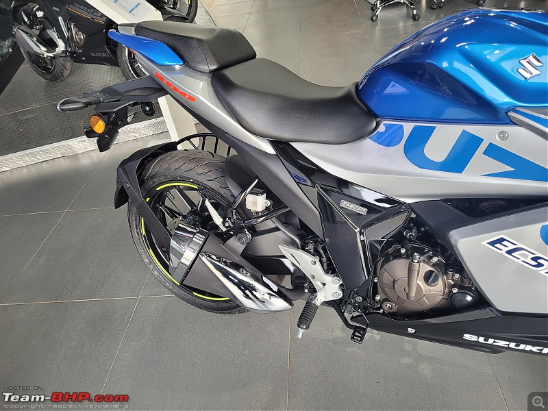 2023 Suzuki Gixxer launched at Rs 1.41 lakh; gets Bluetooth-20230308_100522.jpg