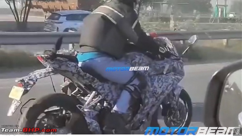 Scoop! Are these Hero MotoCorp's upcoming 200cc bikes-herokarizmaxmrspotted.jpg