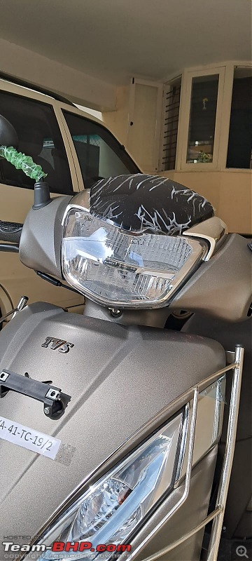 TVS Jupiter 125 Review-led-headlamp.jpeg