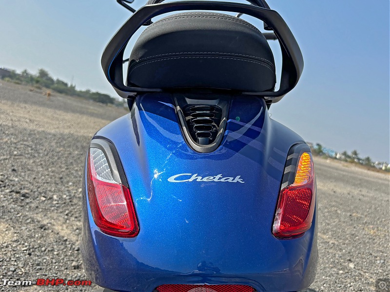 2024 Bajaj Chetak Premium Electric Scooter Official Review-16.jpg