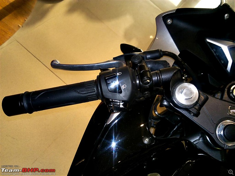Honda's 250cc Bike : CBR250R!-05052011483.jpg