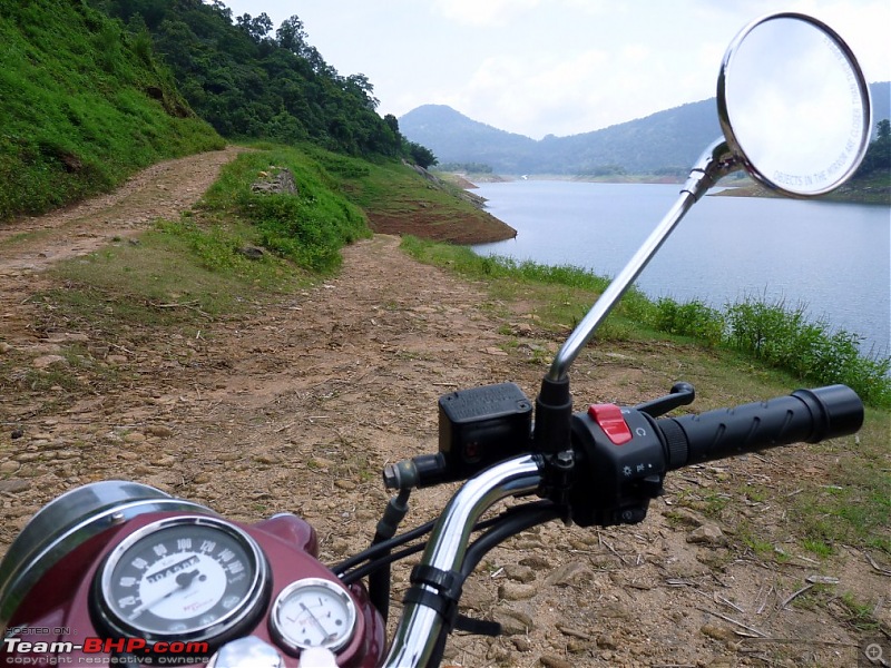 All T-BHP Royal Enfield Owners- Your Bike Pics here Please-p1100036.jpg