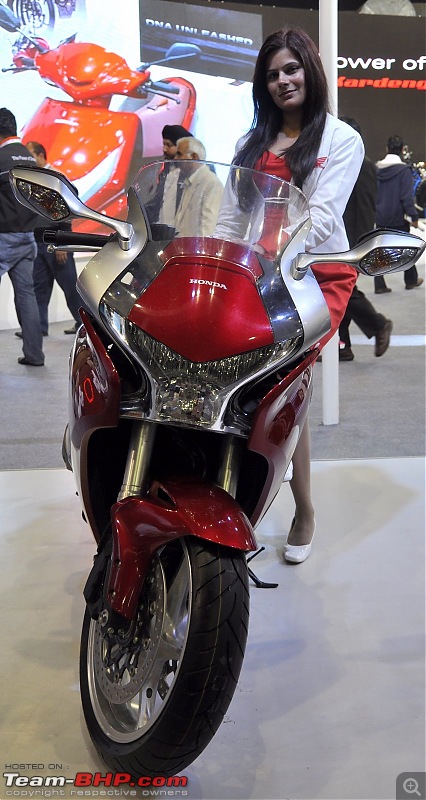 Honda Motorcycles @ Auto Expo 2012-honda-motorcycle_autoexpo2012-32.jpg