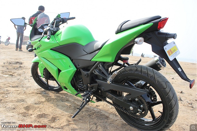 A green Ninja 250R it definitely is!-nin095.jpg