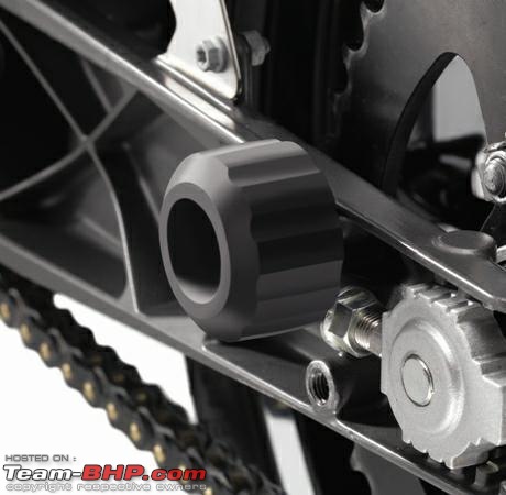 KTM Duke 200 : Baby Duke 222 unites with her new family!-swingarm-bobbins.jpg