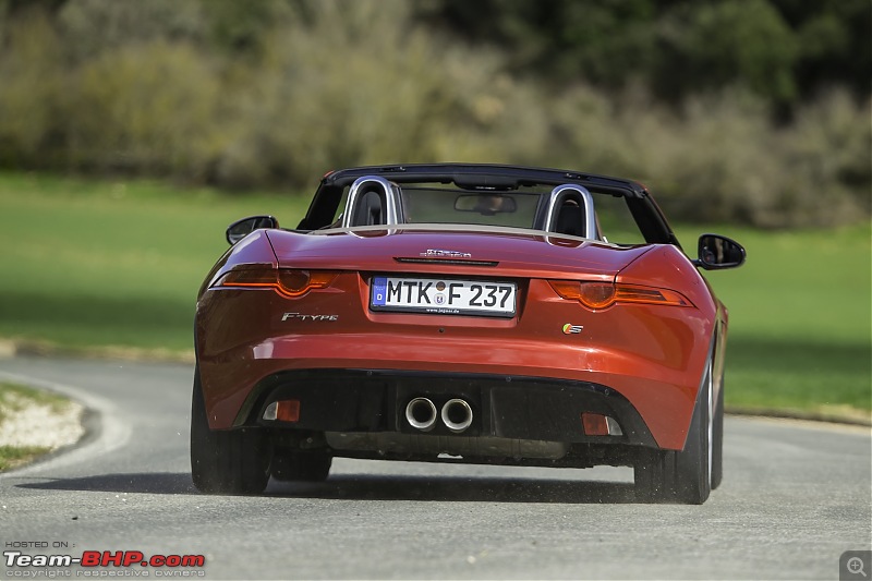 Jaguar F-Type : Driven-rearspoiler-down.jpg