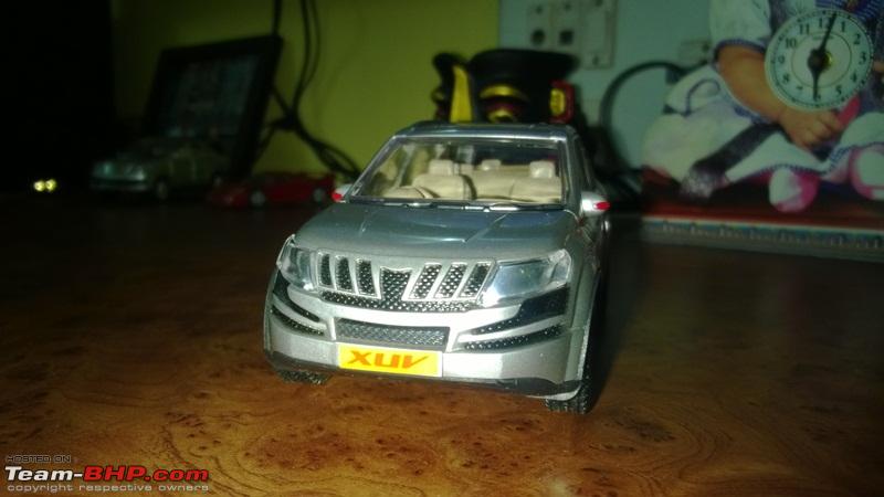 Xuv 500 hot sale diecast model