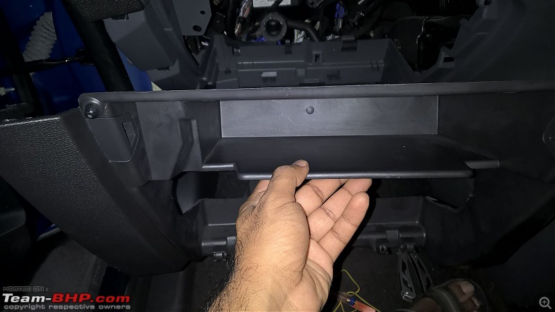 Ford EcoSport : Official Review-glovebox-assembly.jpg
