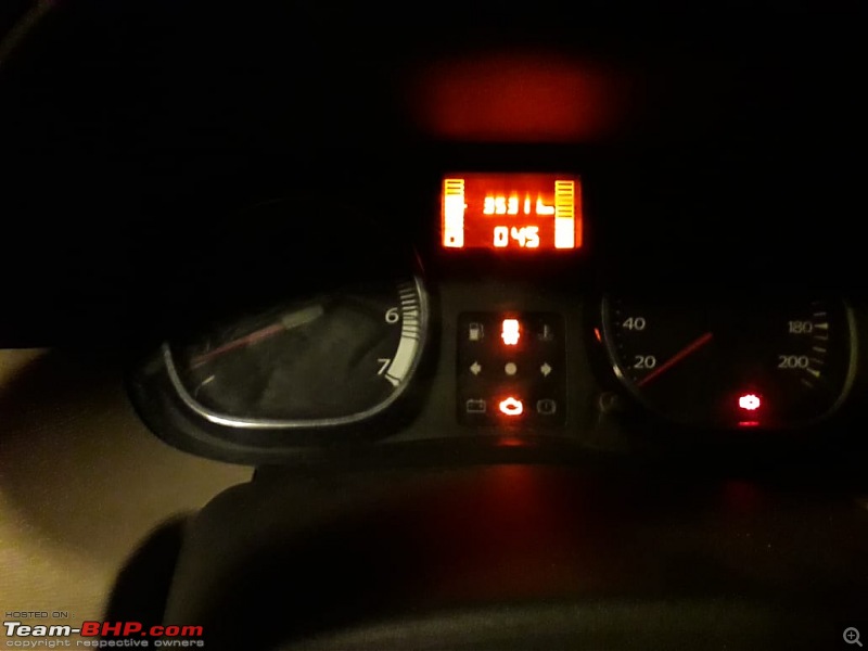 Renault Duster : Official Review-dash.jpg