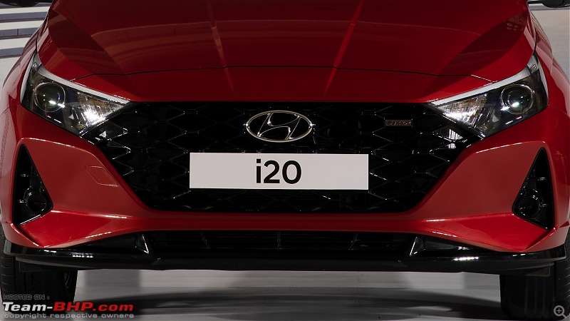 Hyundai i20 Review-i20-4.jpg