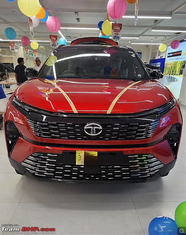 2023 Tata Harrier Facelift Review-20231225_175222.jpg