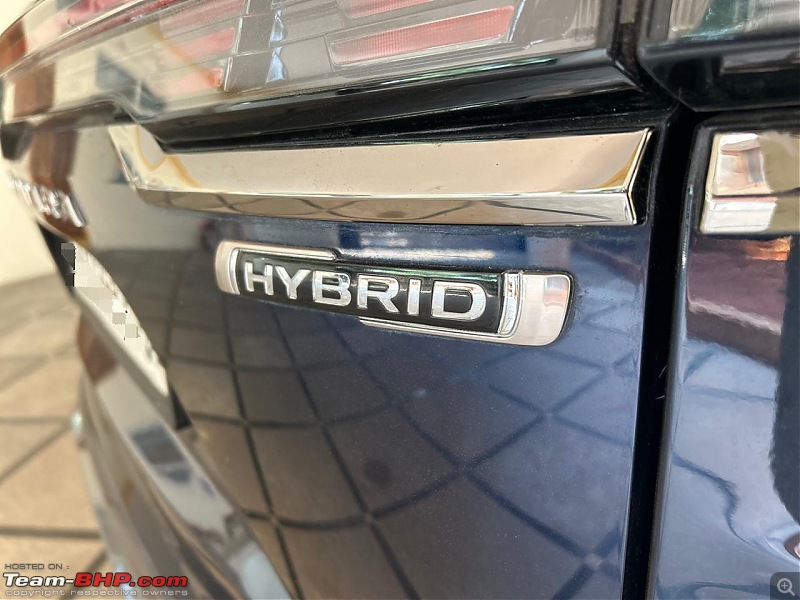 Maruti Grand Vitara Review-hybrid-badge.jpg