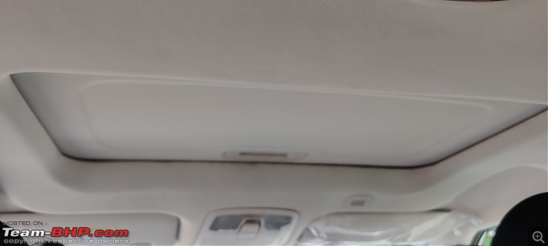 2024 Mahindra XUV 3XO Review-08sunroof.jpg