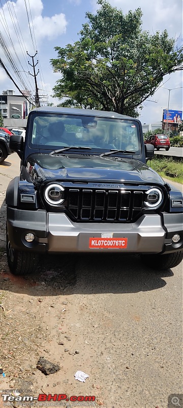 Mahindra Thar Roxx Review-00blackfront.jpg