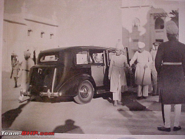 The Nizam of Hyderabad's Collection of Cars and Carriages-mvc375f_2.jpg