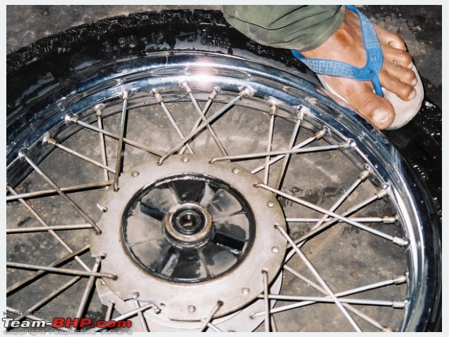 Analysis: KTM Duke 390 Alloy wheel cracking problem-tf1060032.jpg