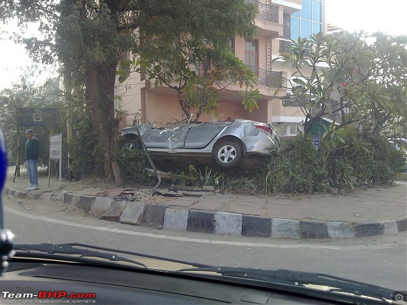 Accidents in India | Pics & Videos-25122011556.jpg