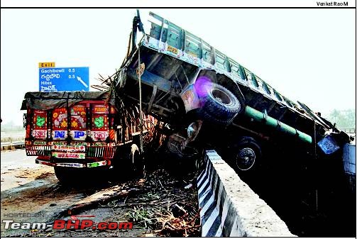 Accidents in India | Pics & Videos-truck.jpg