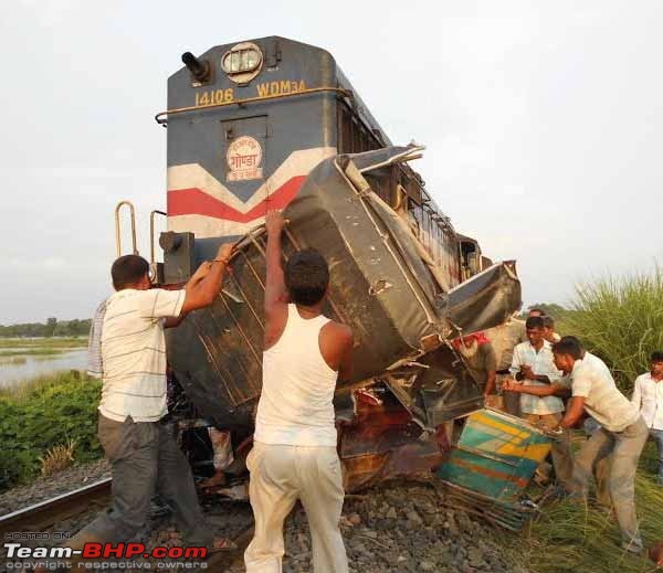 Accidents in India | Pics & Videos-9326_train101.jpg