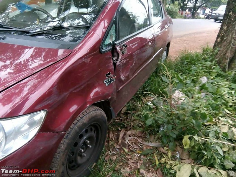 Accidents in India | Pics & Videos-jeep-compasshonda-city03.jpg