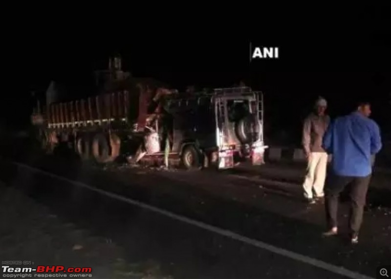 Accidents in India | Pics & Videos-gj_accident.jpg
