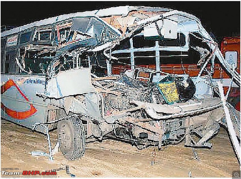 Accidents in India | Pics & Videos-bus.jpg