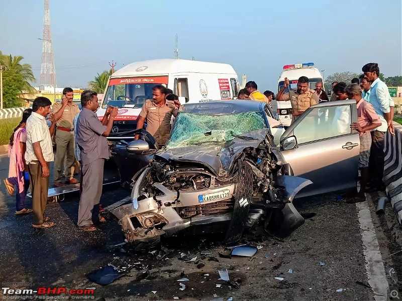 Accidents in India | Pics & Videos-ezgif26530ef81859a.jpg