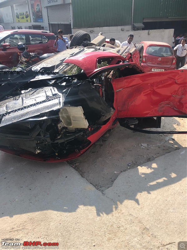 Massive Polo GTI accident in Hyderabad - Falls off a flyover!-6.jpg