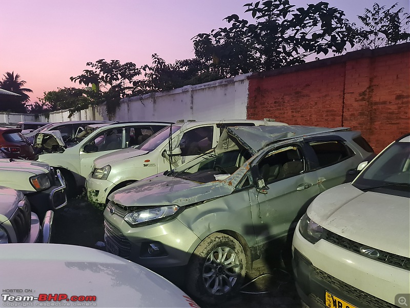 Ecosport toppled multiple times with none of the 6 airbags deployed-20211110_171536.jpg