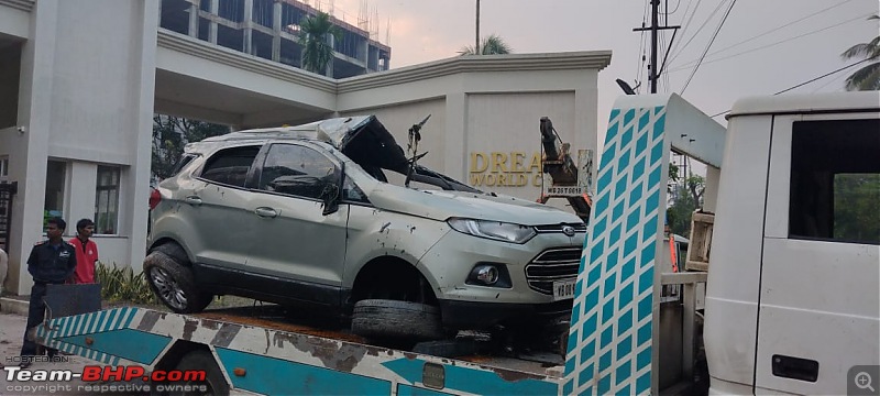 Ecosport toppled multiple times with none of the 6 airbags deployed-img20211101wa0004.jpg