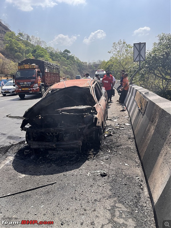 Accidents : Vehicles catching Fire in India-fxh6eahwwaa4ddi.jpg